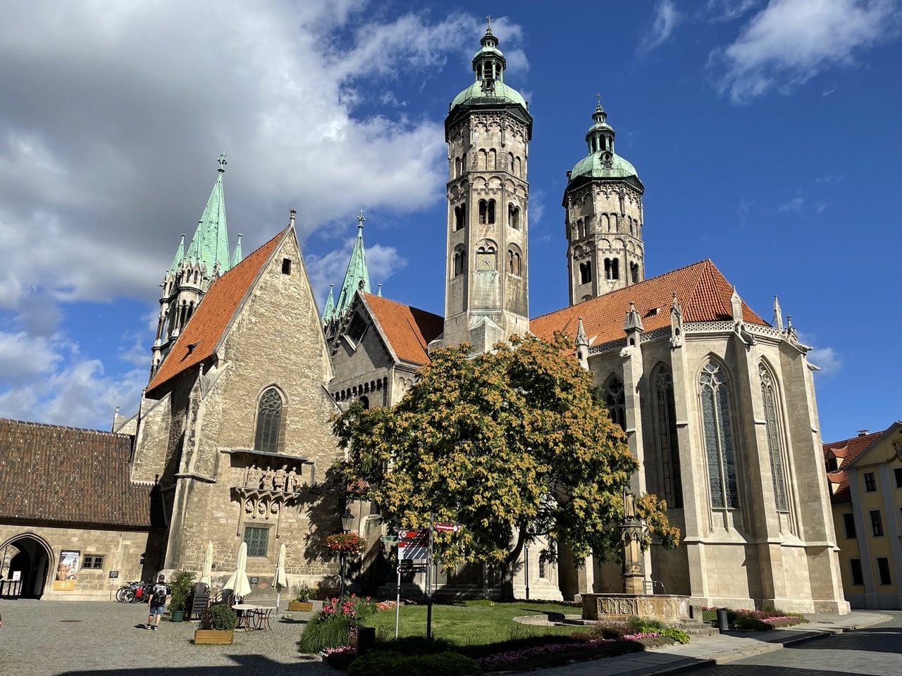 Theater und historische Gebäude in Naumburg