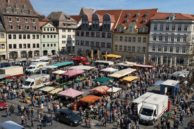 🔎 Keywords für Ihren perfekten Urlaub: Ferienwohnung Naumburg, Apartment Naumburg Zentrum, Unterkunft Naumburg Altstadt, Urlaub an der Saale, Wochenmarkt Naumburg, Unterkunft am Marktplatz, Ferienwohnung mit Balkon Naumburg